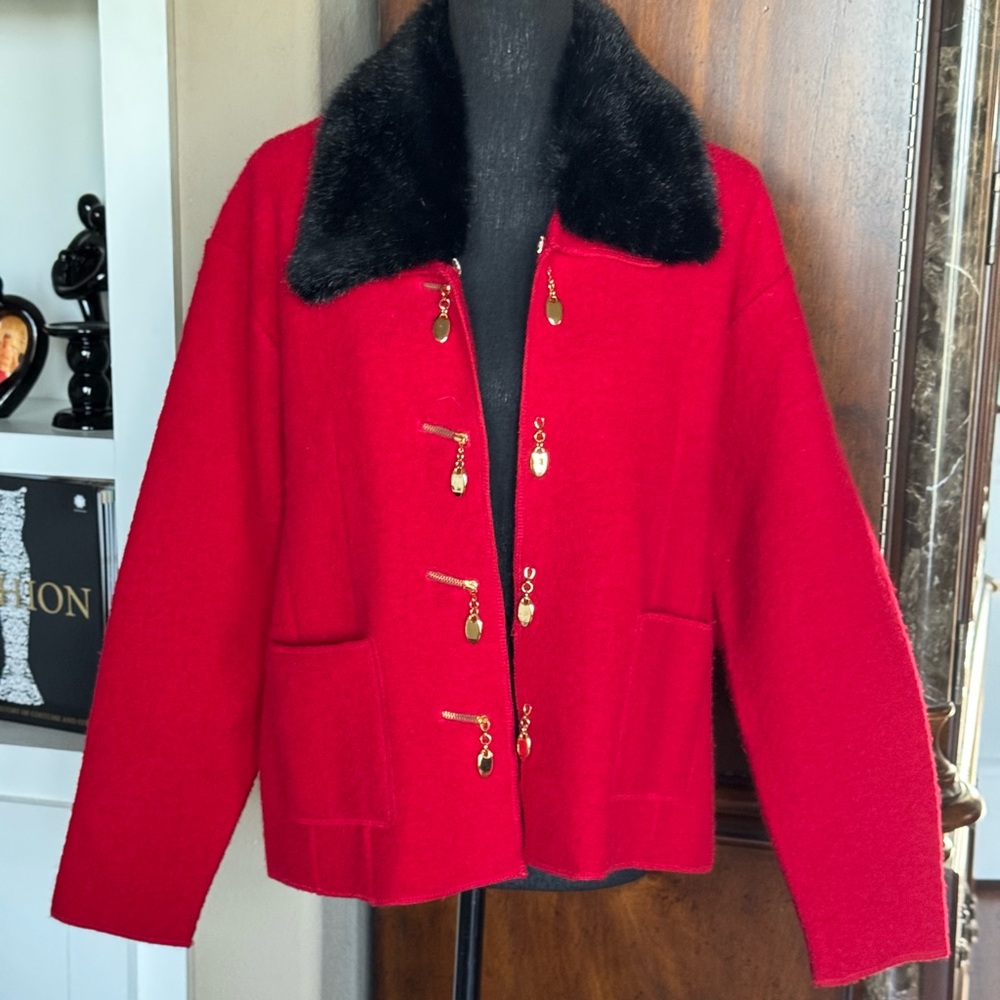 Lisa International Boiled Wool Red‎ Jacket Faux Fur Collar